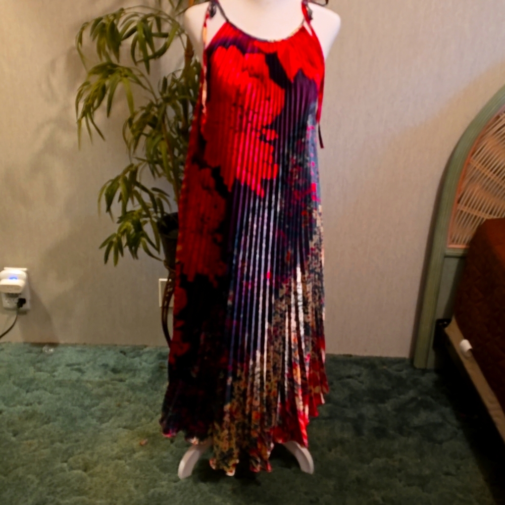 Soft casual pleated